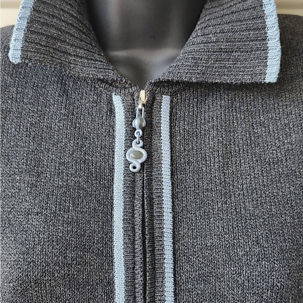 St. John Knit COLLECTION  Gray Blue Santana Popcorn Stitch JACKET SZ 4 - Picture 10 of 15